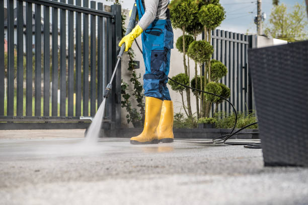 Best Pool Deck Cleaning  in Cumberland Hill, RI